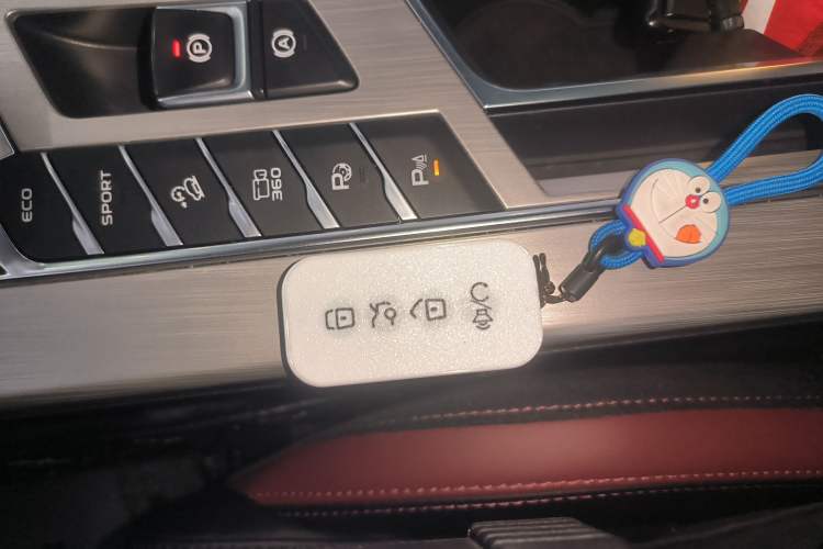 Used Geely Auto Coolray 2019 Sport Version 260T DCT Battle China VI Standard
