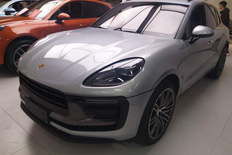 Used Porsche Macan 2023 Macan T 2.0T
