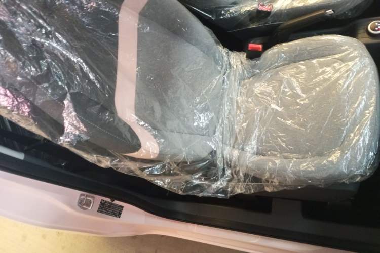 Used Wuling Hongguang MINIEV 2022 Macaron Fashion Model Lithium Iron Phosphate
