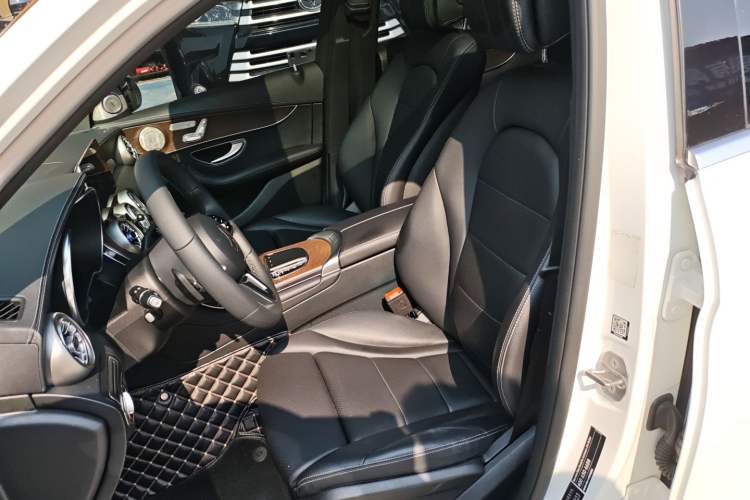 Used Mercedes-Benz GLC 2022 Second Facelift GLC 260 L 4MATIC Luxury Edition