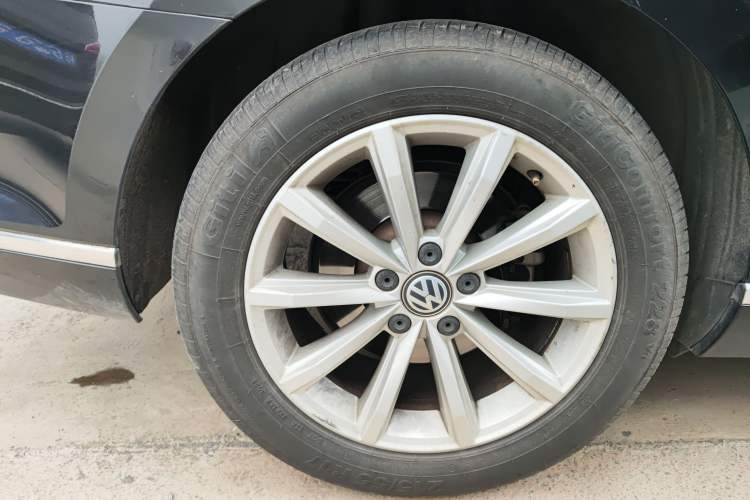 Used Volkswagen Magotan 2019 330TSI DSG Leading Model China VI Standard
