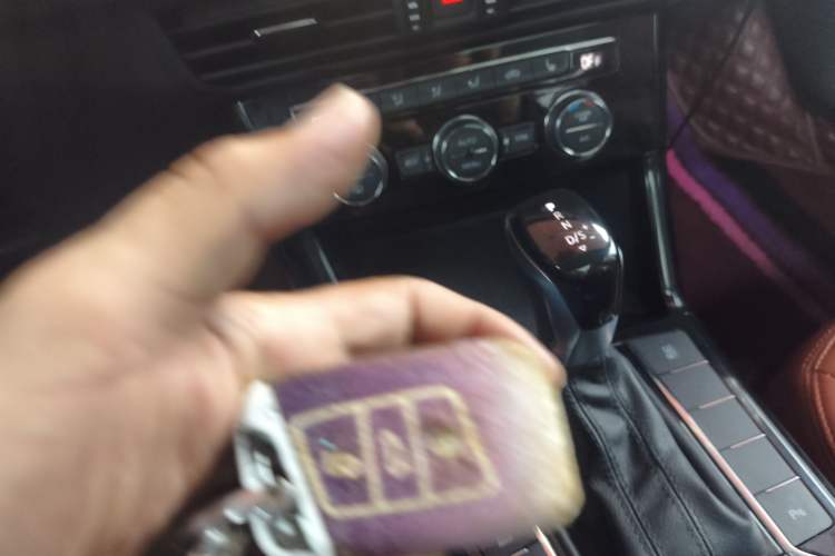 Used Volkswagen Passat 2019 330TSI Elite Edition China VI