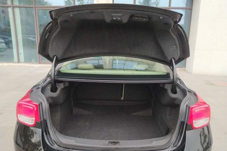 Used Chevrolet Malibu 2014 2.0L Automatic Comfort Edition
