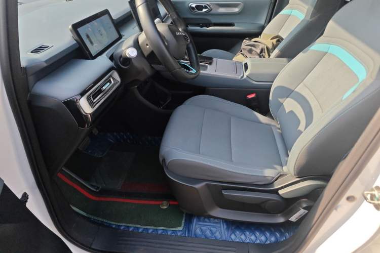 Used AION Y 2023 Plus 510 Enjoy Edition
