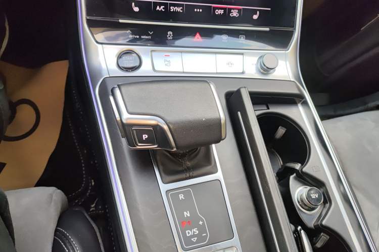 Used Audi A6L 2023 Revised Edition 45 TFSI quattro Prestige Dynamic Version
