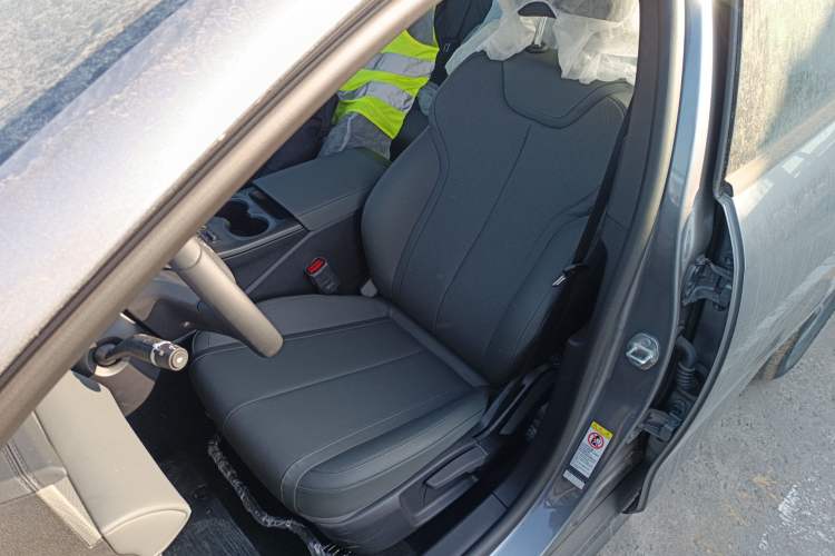 Used BYD Qin PLUS 2025 DM-i Smart Drive 55KM Leading Model
