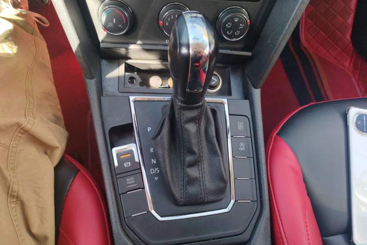 Used Volkswagen Lamando 2021 230TSI DSG Fashion Edition
