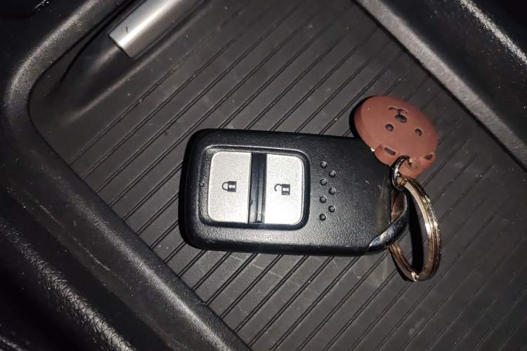 Used Honda Jade 2017 1.8L automatic Comfort version 5 seats
