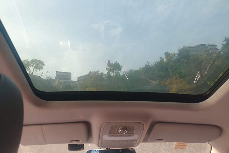 Used Roewe RX5 2018 20T Two-Wheel Drive Automatic Flagship Edition
