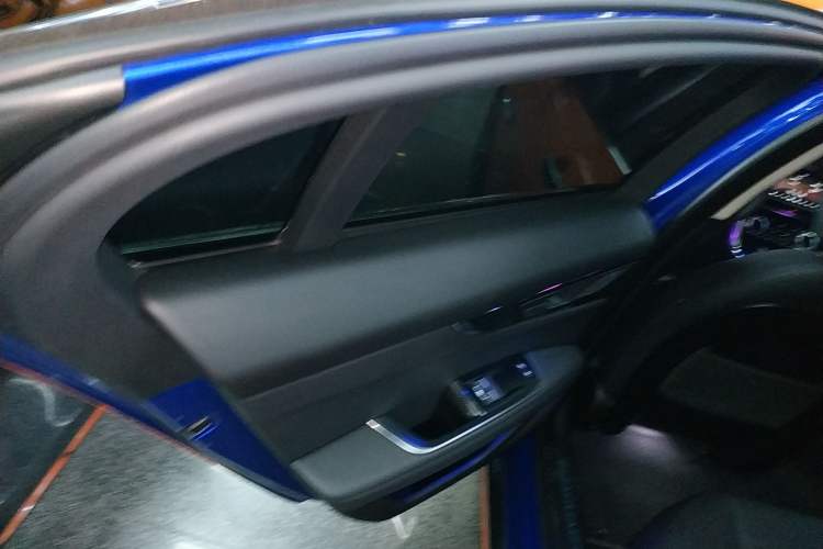 Used Jaguar XEL 2020 2.0T 250 PS SE Tech-Elegant Edition