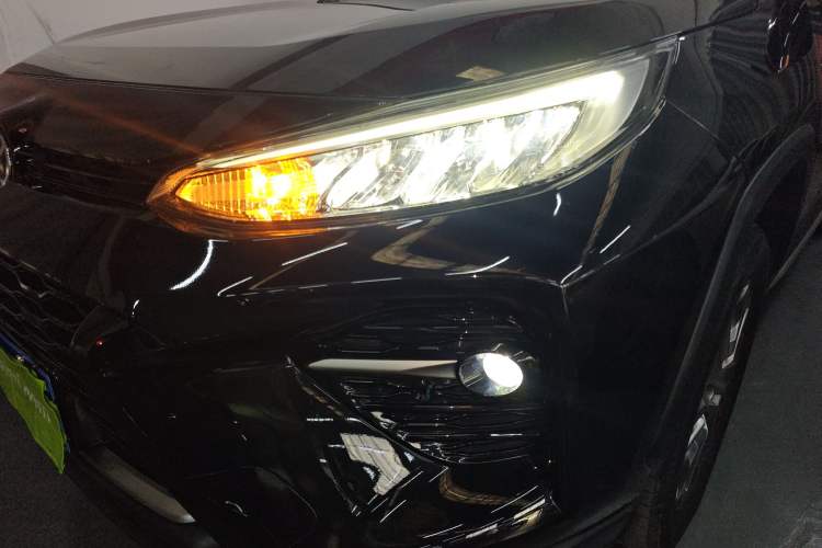 Used Toyota Wildlander 2022 2.0L CVT 4x4 Luxury PLUS Edition
