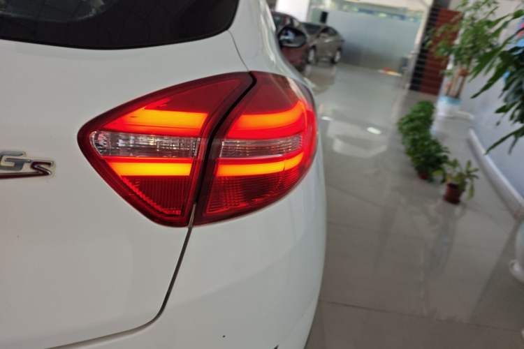 Used Geely Auto Emgrand GS 2017 Sport Edition 1.3T Automatic Smart Connectivity Model
