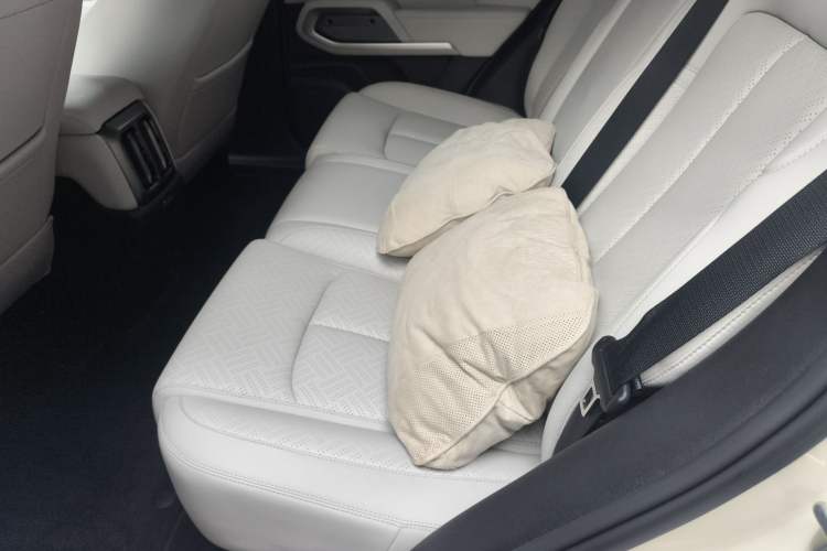 Used  Titanium 3 2025 501KM All-Wheel Drive Intelligent Driving Ultra Version
