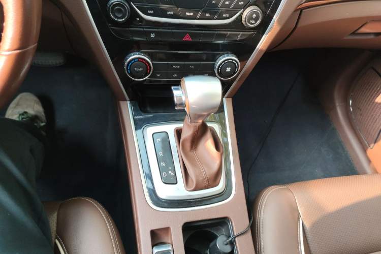 Used Leopaard CS10 2017 2.0T Automatic Urban Version