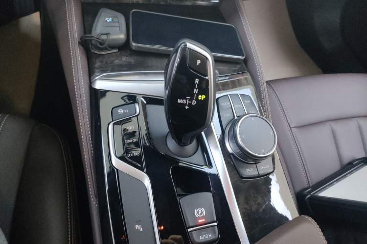 Used BMW 5 Series 2020 525Li M Sport Package