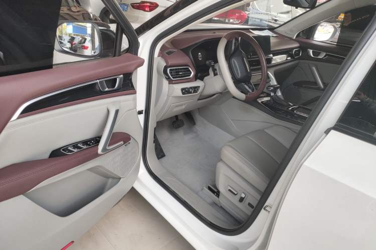 Used Baojun RS-5 2019 1.5T CVT Intelligent Driving Flagship Edition China V Emission Standard