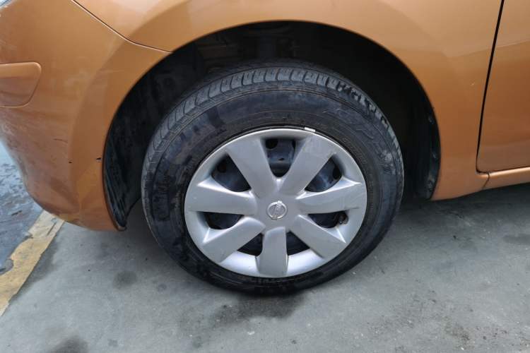 Used Nissan March 2010 1.5L Automatic Easy-Style Version