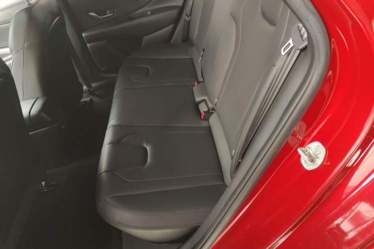 Used Hyundai Elantra 2021 1.5L CVT GLX Elite Edition
