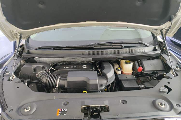 Used Buick GL8 2023 ES Lu Zun Comfort Model
