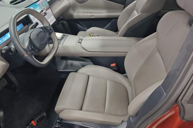 Used Lynk & Co Z10 2025 95 kWh 702 km All-Wheel Drive Intelligent Driving Ultra
