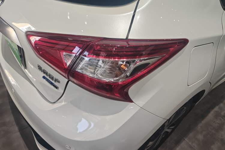 Used Nissan Tiida 2019 1.6L CVT Smart Drive Version China VI Standard
