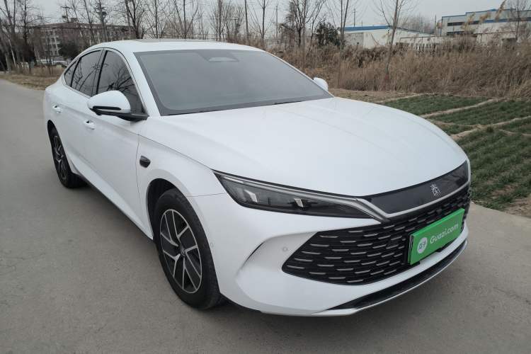 Used BYD Qin L 2025 DM-i Smart Drive 120KM Leading Model