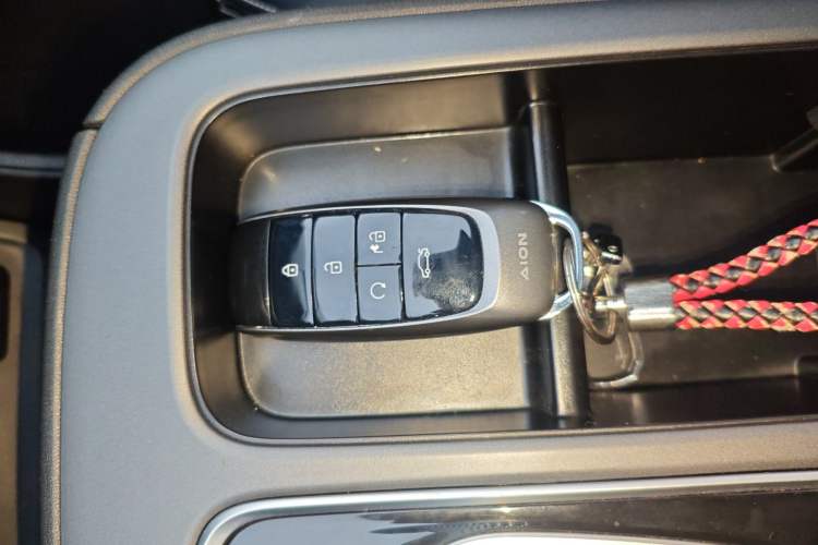 Used AION S 2022 Xuan 580 Pio 59.4 kWh