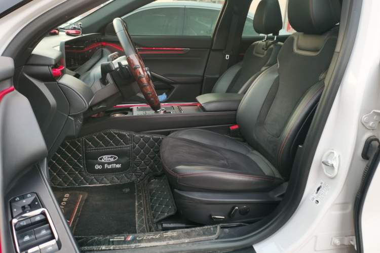 Used Ford EVOS 2022 EcoBoost 245 ST-Line
