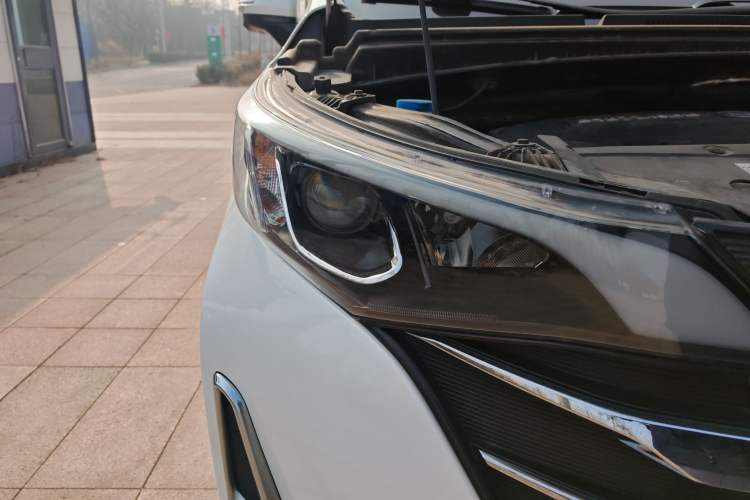 Used GAC Trumpchi M6 2019 270T DCT Prestige Edition (7-seater) China VI