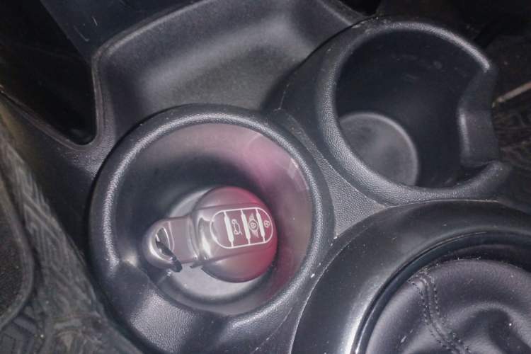 Used MINI MINI 2022 1.5T COOPER Artist
