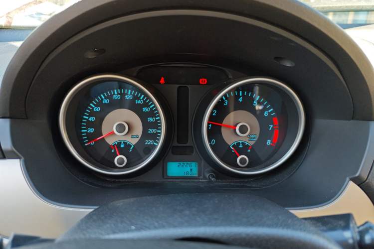 Used Buick Excelle 2013 1.5L Manual Classic Model
