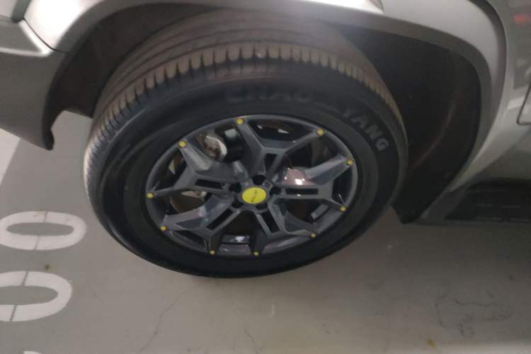 Used JETOUR Traveler 2023 2.0T All-Wheel-Drive CrossPRO