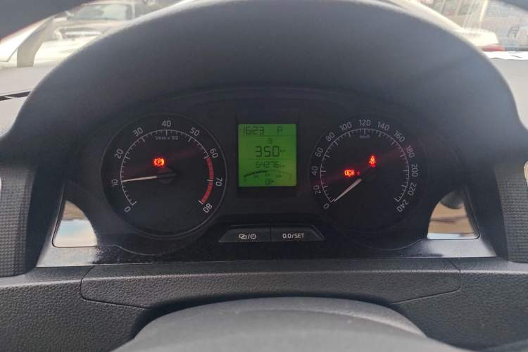 Used Skoda Rapid 2016 1.6L Automatic Chuanxing Edition
