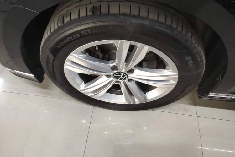 Used Volkswagen Magotan 2025 Zhongxiang Version 280TSI DSG Comfort Edition