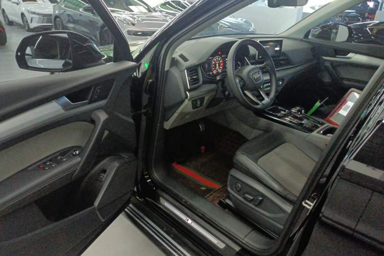 Used Audi Q5L 2018 40 TFSI Prestige Fashion Edition China VI
