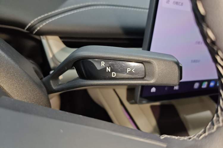 Used Xiaomi Auto SU7 2024 Rear-Drive Ultra-Long Range Advanced Pro-Level Intelligent Driving Version
