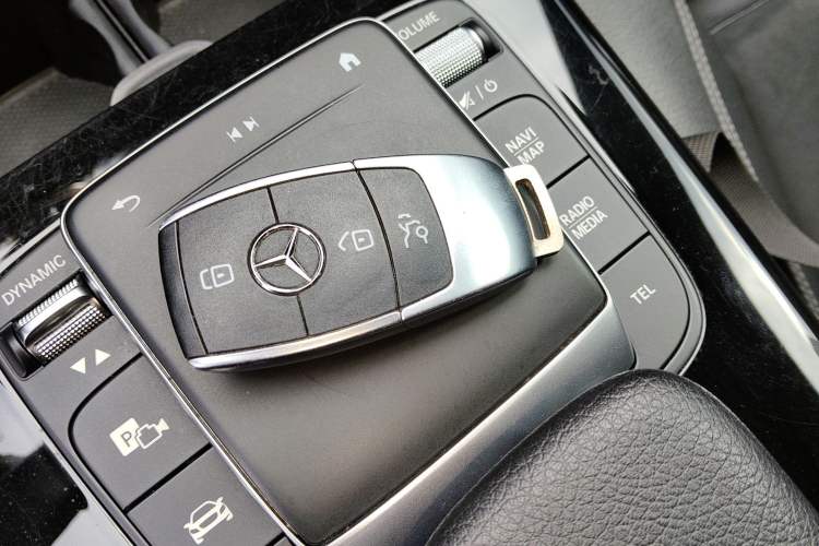 Used Mercedes-Benz A-Class 2021 A 200 L Sport Sedan Fashion Model
