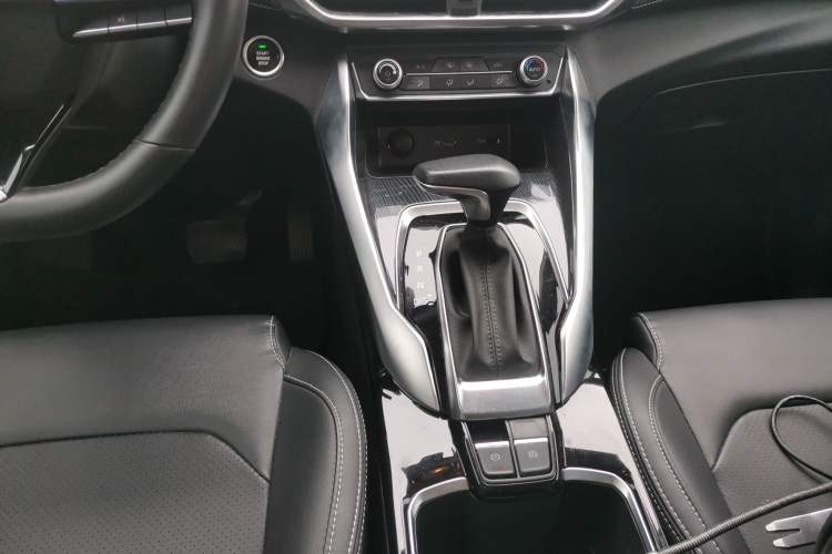 Used SAIC MAXUS G50 2022 1.5T Automatic Comfort Touring B
