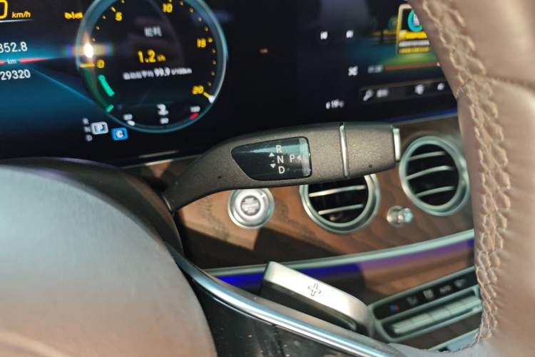 Used Mercedes-Benz E-Class 2023 Updated E 300 L Fashion Edition
