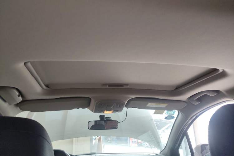 Used Citroen C4L 2014 1.6THP Intelligent Drive Automatic Dynamic Model