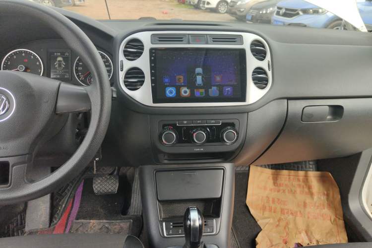 Used Volkswagen Tiguan 2016 280TSI Automatic Two-Wheel-Drive Silk Road Style Edition
