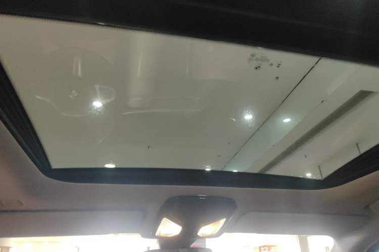 Used BMW i3 2023 eDrive 40 L Midnight Edition
