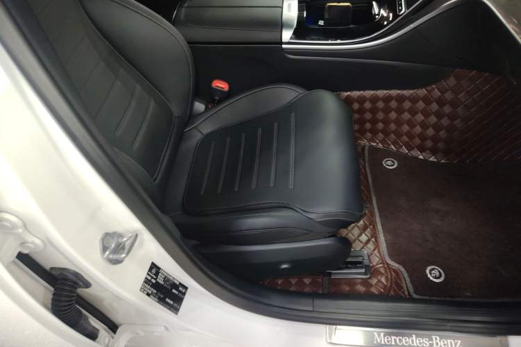 Used Mercedes-Benz C-Class 2023 Second Facelift C 260 L Sport Edition
