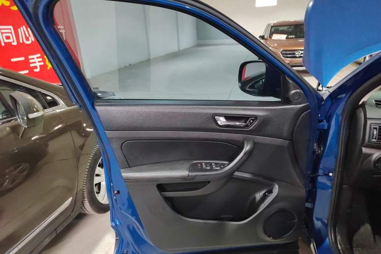 Used Qoros 5 2018 Revised Version 1.6T Automatic Leading Edition
