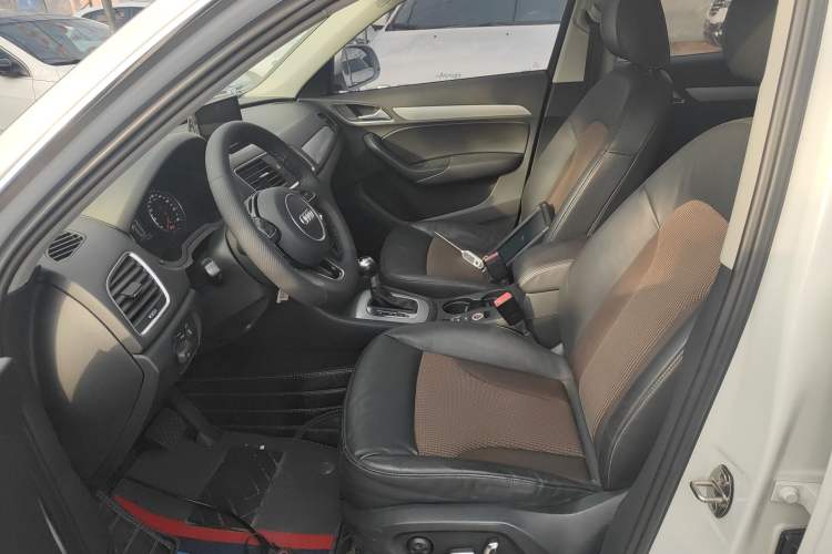 Used Audi Q3 2017 35 TFSI Fashion Model
