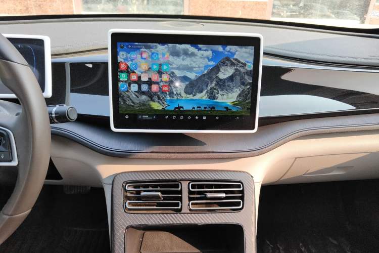 Used BYD Qin PLUS 2024 HONOR Edition DM-i 55KM Leading Model
