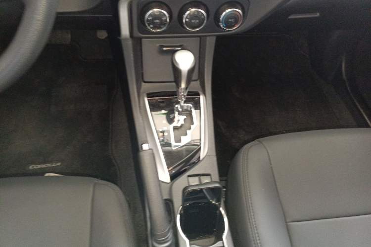 Used Toyota Corolla 2017 Revised Version 1.2T S-CVT GL-i
