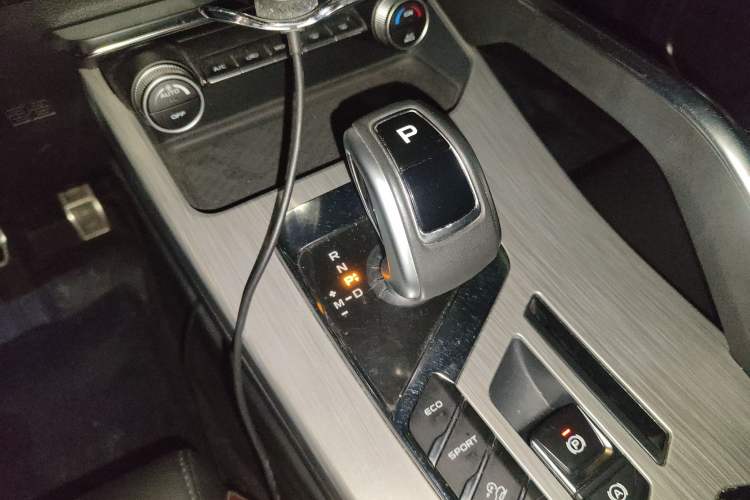 Used Geely Auto Coolray 2019 Sport Version 260T DCT Battle China VI Standard
