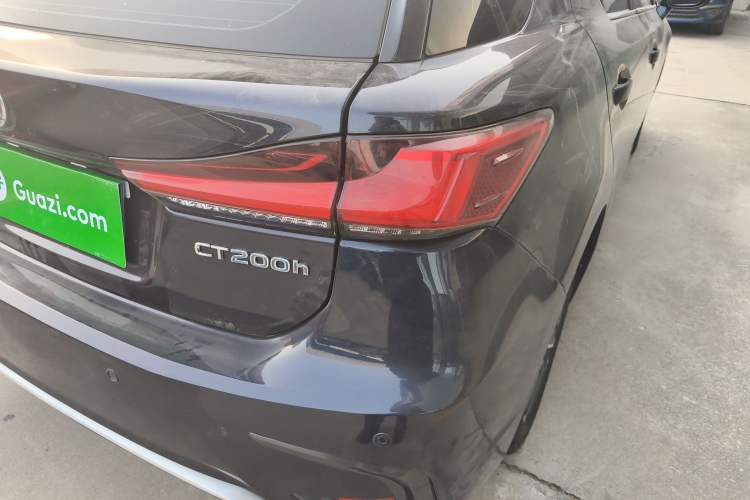 Used Lexus CT 2017 CT200h Elite Edition Monotone China VI
