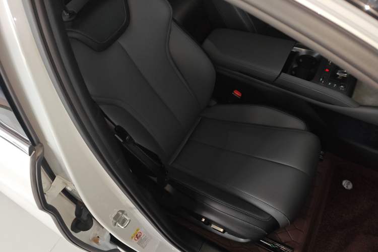 Used BYD Qin L 2024 DM-i 120KM Beyond Model
